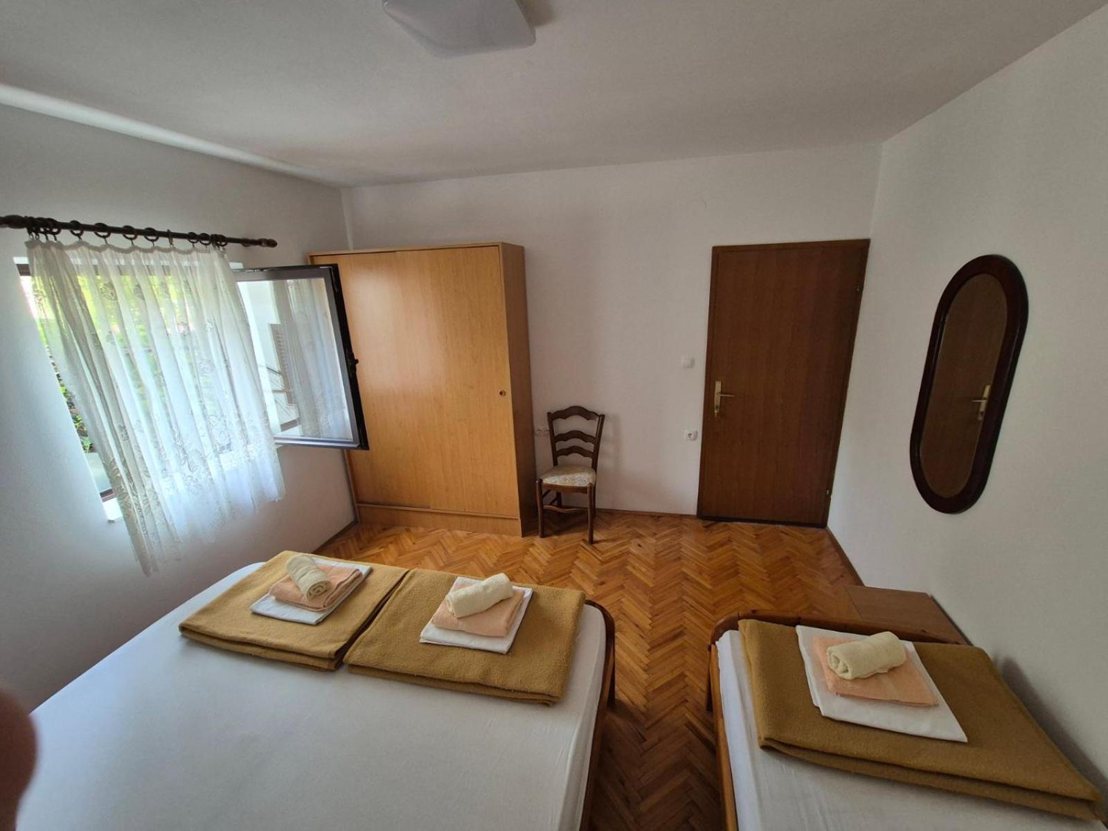 יאדראנובו Apartmani Mazzarolli מראה חיצוני תמונה